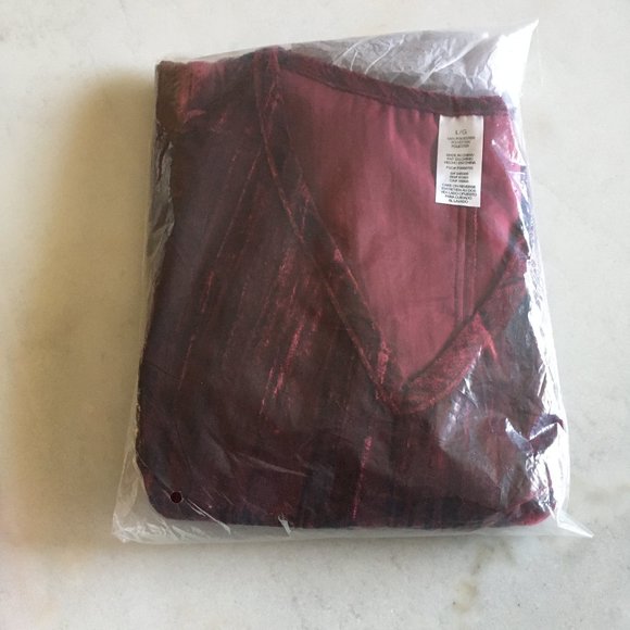 New! Red v neck crushed velvet tunic / shirt / top - Picture 3 of 3